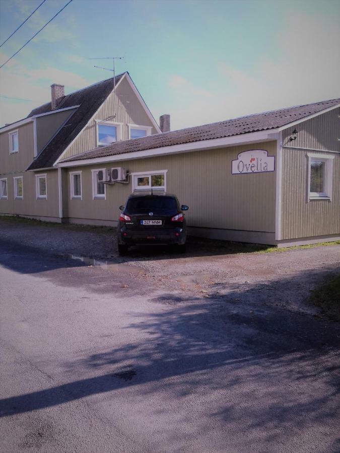 Ovelia B&B Kuressaare Exterior photo